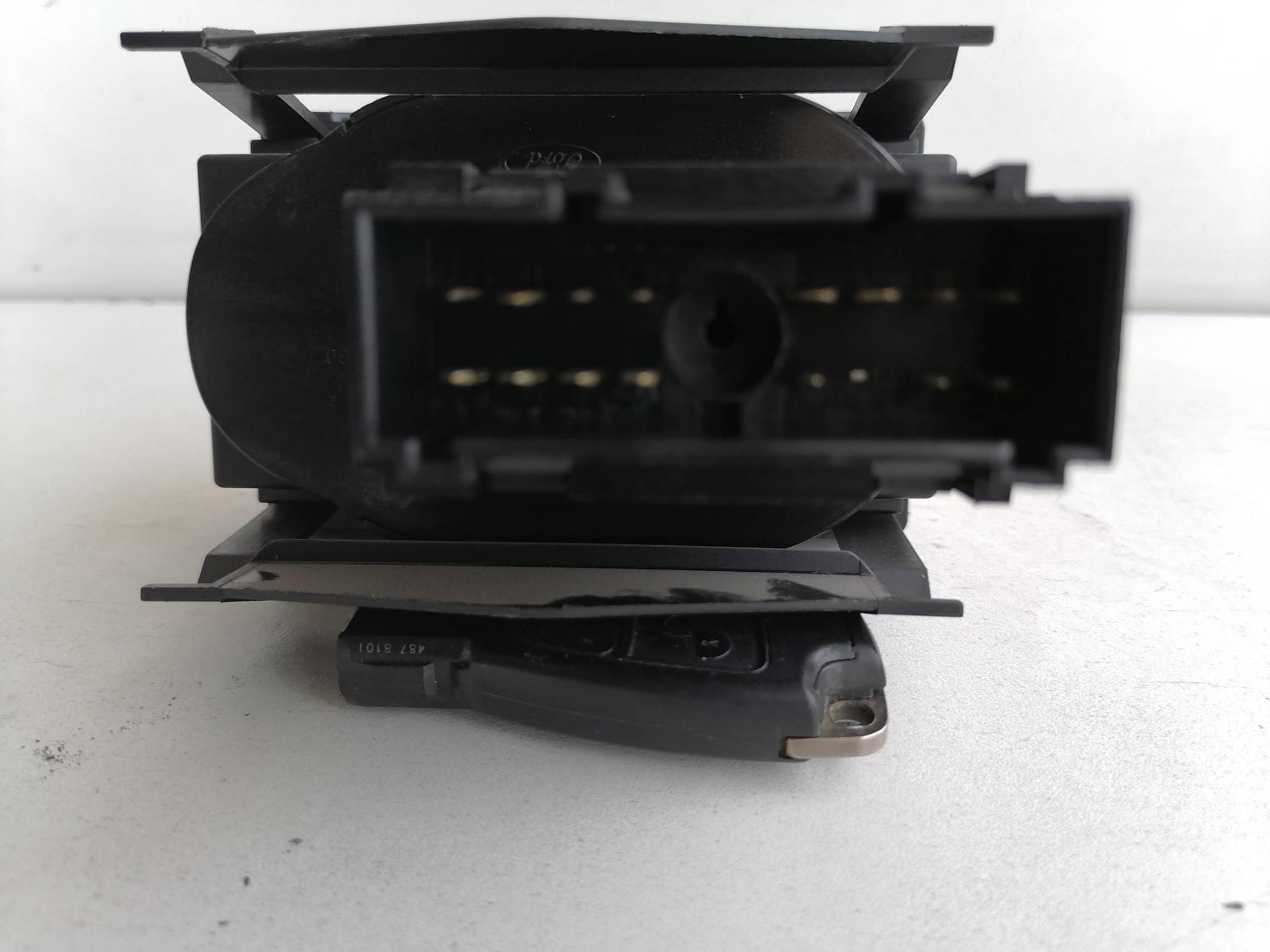 Interruttore blocco comando luci